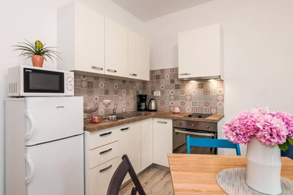 Premium Apartment Nera 자다르 외부 사진